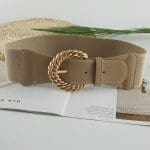 Ceinture élastique avec boucle dorée torsadée, modèle Sophia